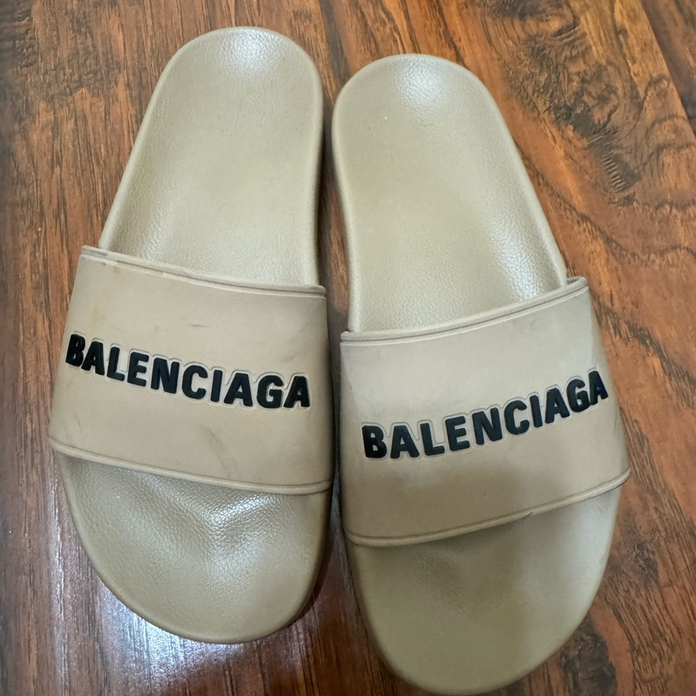 Balenciaga slides